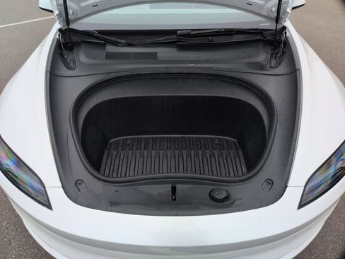 Used 2024 Tesla Model 3 Standard Range RWD image 37