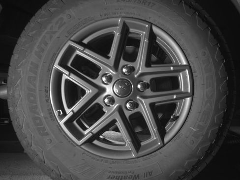 Used 2025 Jeep Wrangler Unlimited Sport AWD/4WD image 15