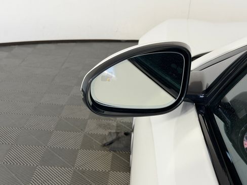 Used 2017 Jaguar F-TYPE Coupe RWD image 22