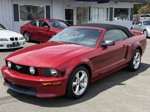 Used 2008 Ford Mustang GT Premium RWD image 25