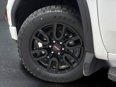 Used 2024 GMC Sierra 1500 Elevation AWD/4WD image 35
