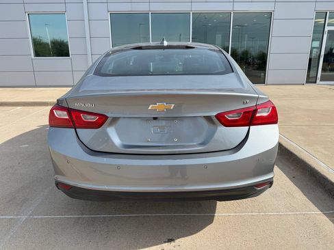 Used 2024 Chevrolet Malibu LT FWD image 5