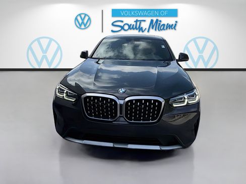 Used 2023 BMW X4 xDrive30i w/ Premium Package AWD/4WD image 2