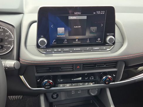 New 2026 Nissan Rogue SV AWD/4WD image 16