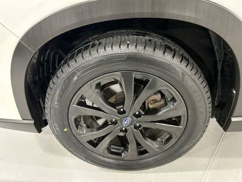 Used 2023 Subaru Forester Sport image 8