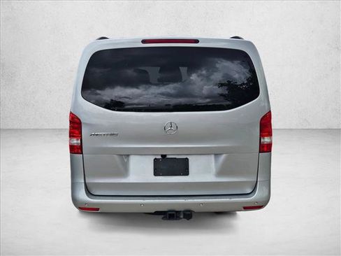Used 2023 Mercedes-Benz Metris Passenger image 4