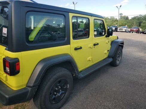 Used 2024 Jeep Wrangler Unlimited Sport AWD/4WD image 7