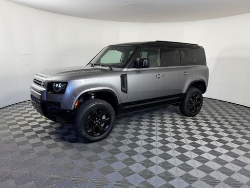 Used 2023 Land Rover Defender 110 X-Dynamic SE AWD/4WD image 1
