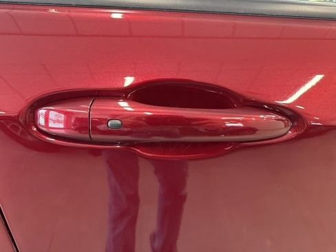 Used 2022 Jeep Compass Latitude w/ Sun and Sound Group image 21