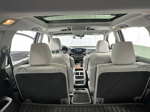 Used 2022 Honda Pilot Elite image 18