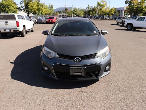 Used 2016 Toyota Corolla S FWD image 2