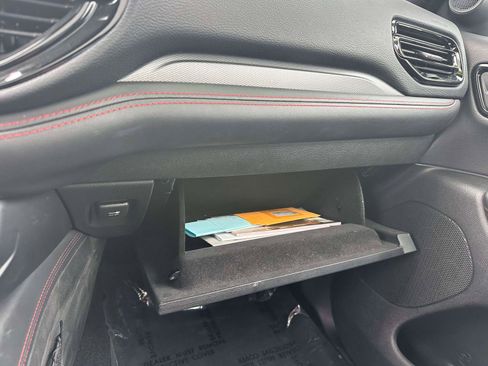 Used 2024 Dodge Durango GT image 32