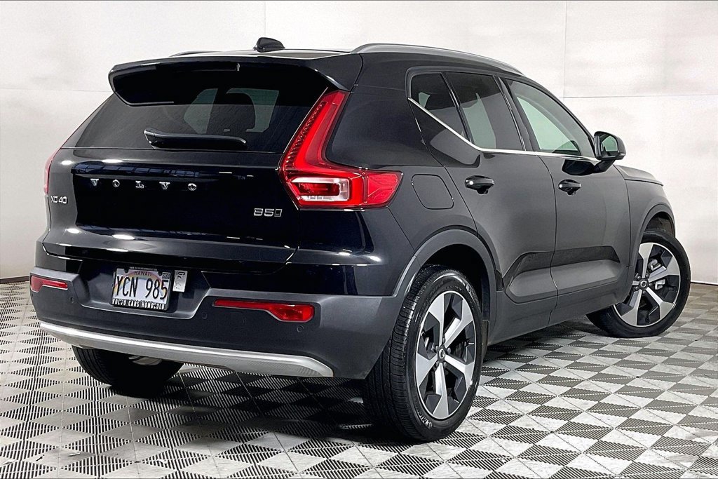 Used 2025 Volvo XC40 B5 Core w/ Protection Package Premier AWD/4WD image 10