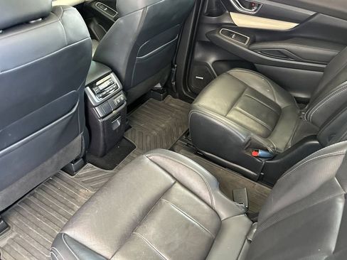 Used 2019 Subaru Ascent Limited w/ Popular Package #2 AWD/4WD image 12