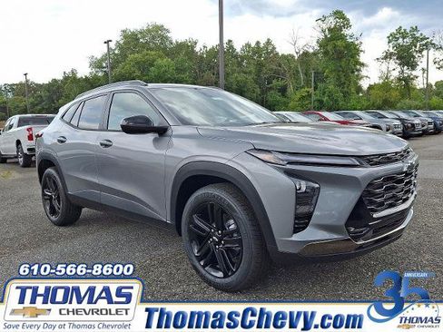 New 2025 Chevrolet Trax ACTIV w/ Driver Confidence Package image 1