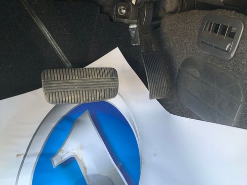 Used 2022 Nissan Frontier SV image 14