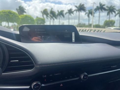 Certified 2025 MAZDA MAZDA3 s Sport image 41