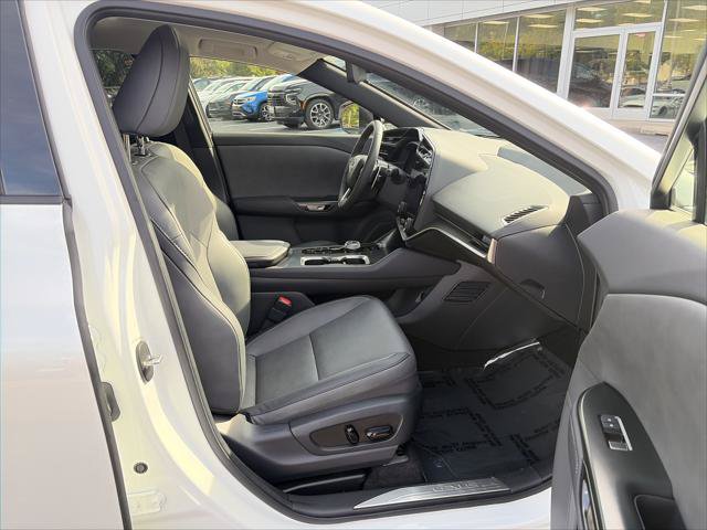 Certified 2024 Lexus RZ 450e Premium w/ Technology Package AWD/4WD image 15