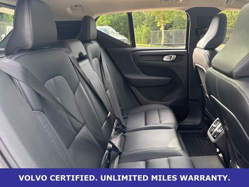 Certified 2023 Volvo XC40 B5 Ultimate w/ Protection Package Premier AWD/4WD image 11