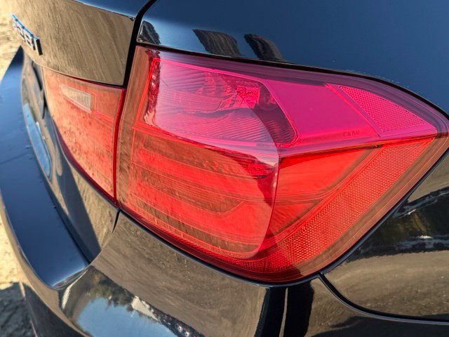 Used 2014 BMW 328i xDrive Sedan AWD/4WD image 13