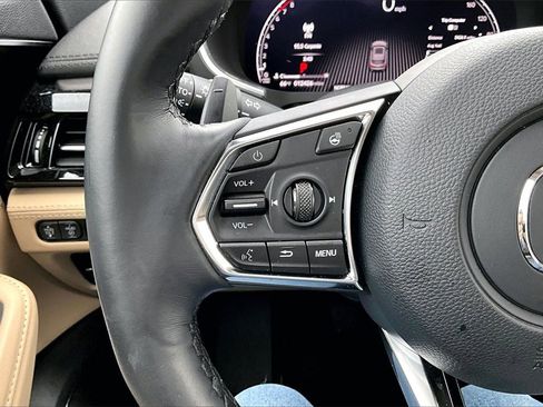 Certified 2025 Acura MDX w/ Advance Package image 18