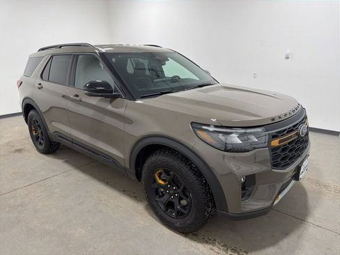 New 2026 Ford Explorer Tremor w/ Tremor Convenience Package image 3