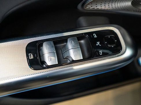 New 2026 Mercedes-Benz E 350 4MATIC Sedan image 14