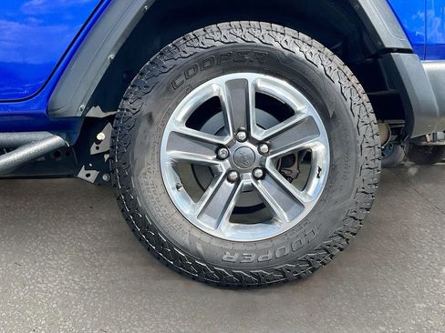 Used 2018 Jeep Wrangler Unlimited Sport S image 28