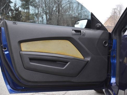 Used 2012 Ford Mustang GT w/ Brembo Brake Pkg image 8