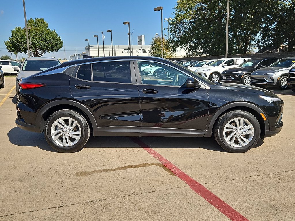 Used 2026 Buick Envista Preferred FWD image 4