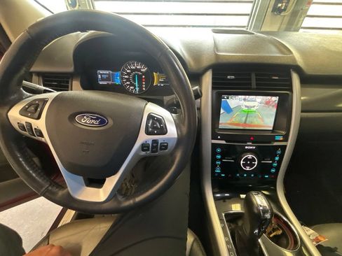 Used 2014 Ford Edge Sport w/ Driver Entry Package AWD/4WD image 5