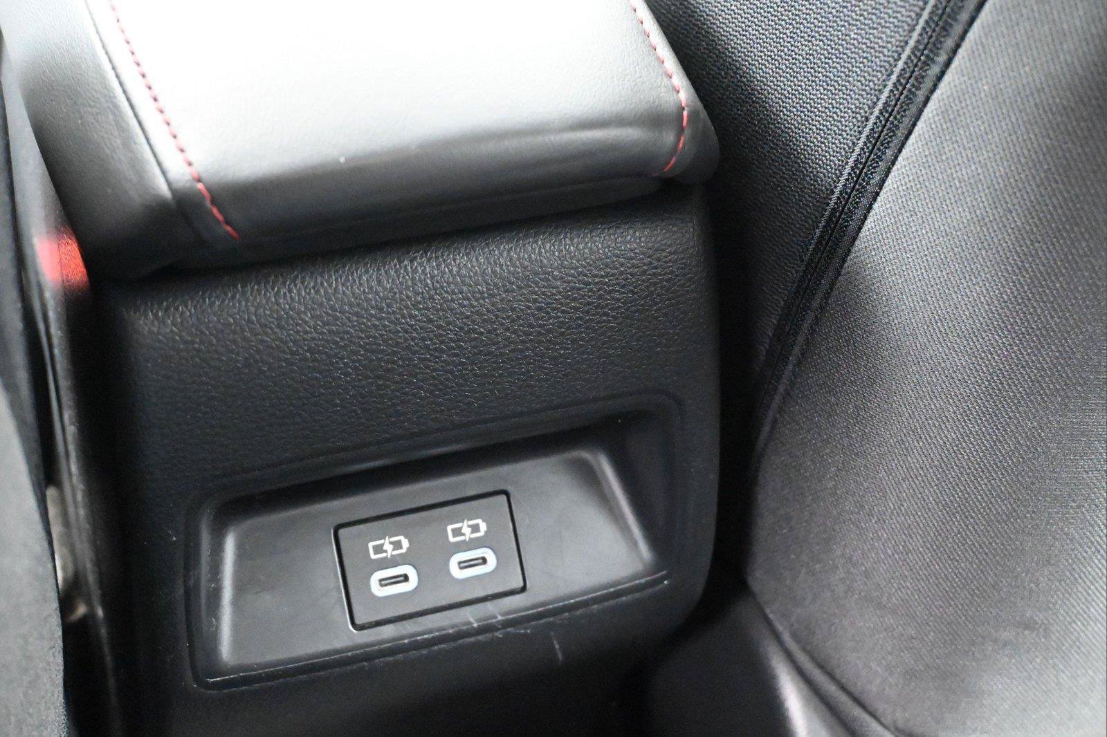 Used 2024 Toyota Corolla SE FWD image 15