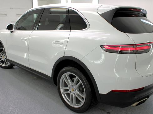 Used 2019 Porsche Cayenne image 16
