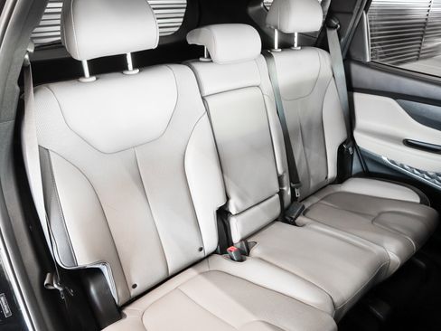 Used 2023 Hyundai Santa Fe Limited image 8