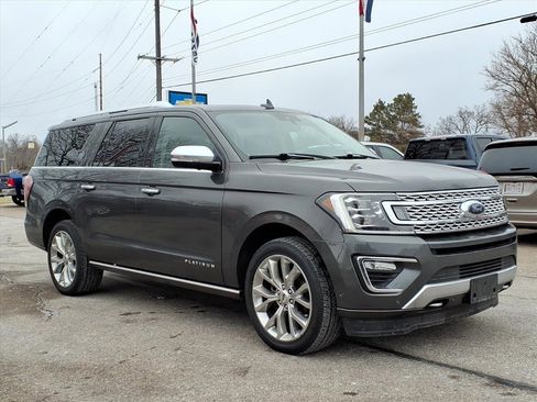 Used 2019 Ford Expedition Max Platinum image 3