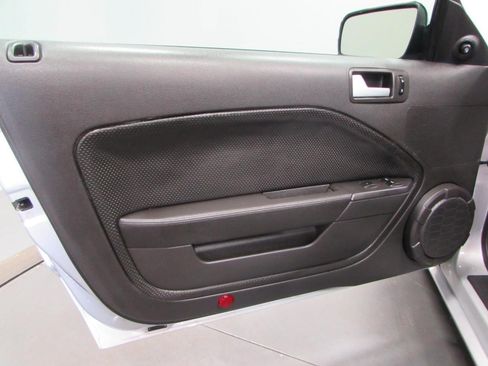 Used 2007 Ford Mustang GT RWD image 20