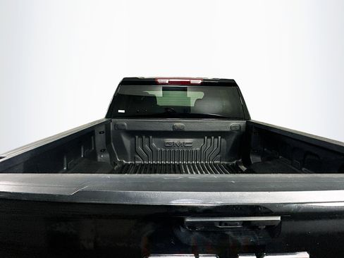 Used 2024 GMC Sierra 1500 Elevation image 28