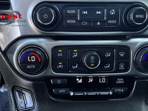 Used 2020 Chevrolet Suburban LT AWD/4WD image 42