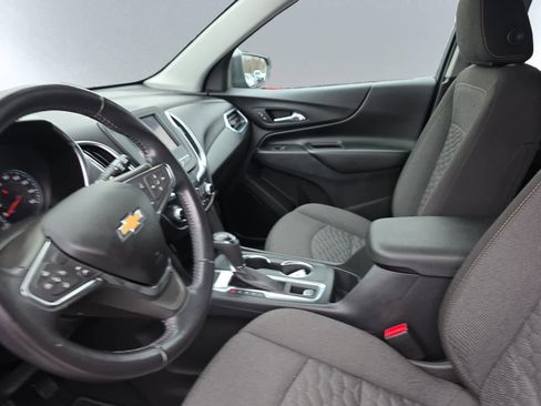 Used 2021 Chevrolet Equinox LT AWD/4WD image 11