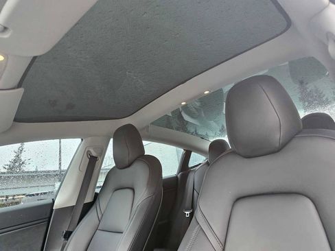 Used 2018 Tesla Model 3 Long Range image 22