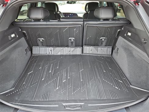 New 2026 Cadillac Lyriq Luxury w/ LPO, Floor Liner Package AWD/4WD image 26