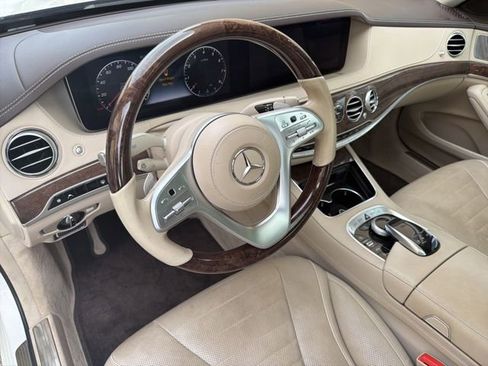 Used 2019 Mercedes-Benz S 560 4MATIC Sedan image 9