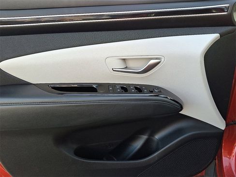 Used 2022 Hyundai Tucson SEL w/ Convenience Package image 13