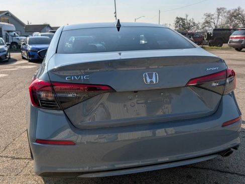 Used 2023 Honda Civic Sport image 27