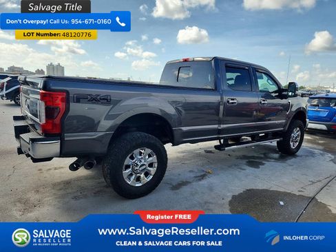 Used 2017 Ford F350 Lariat w/ Lariat Ultimate Package AWD/4WD image 4