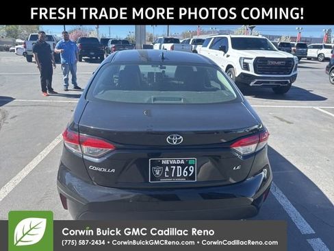Used 2021 Toyota Corolla LE image 4