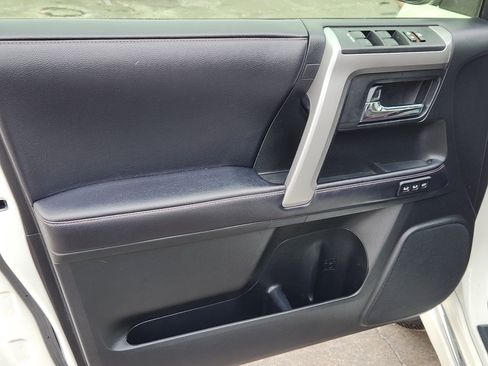 Used 2019 Toyota 4Runner Limited image 10