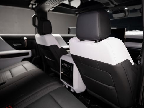 Used 2024 GMC Hummer EV 2X image 66