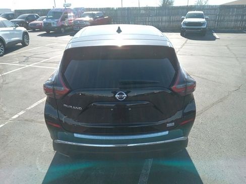 Used 2019 Nissan Murano S image 6