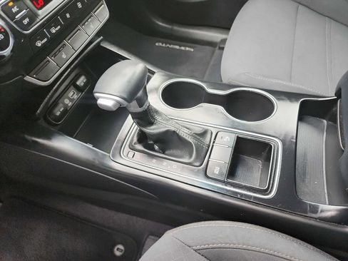 Used 2020 Kia Sorento LX w/ LX I4 Convenience Package FWD image 22